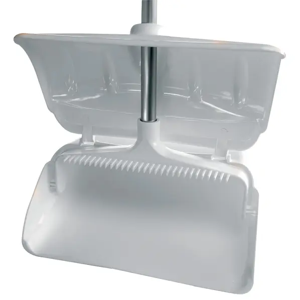Pelle basculante blanche avec capot & peigne