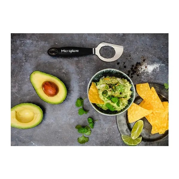 Ustensile pour avocat 3-en-1 Microplane