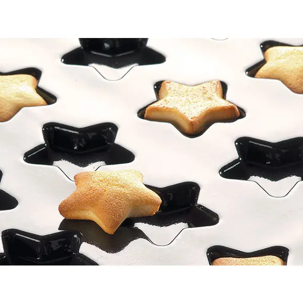 moule-a-gateaux-silicone-12-etoiles-plaque-40x30-cm-2-1452076400